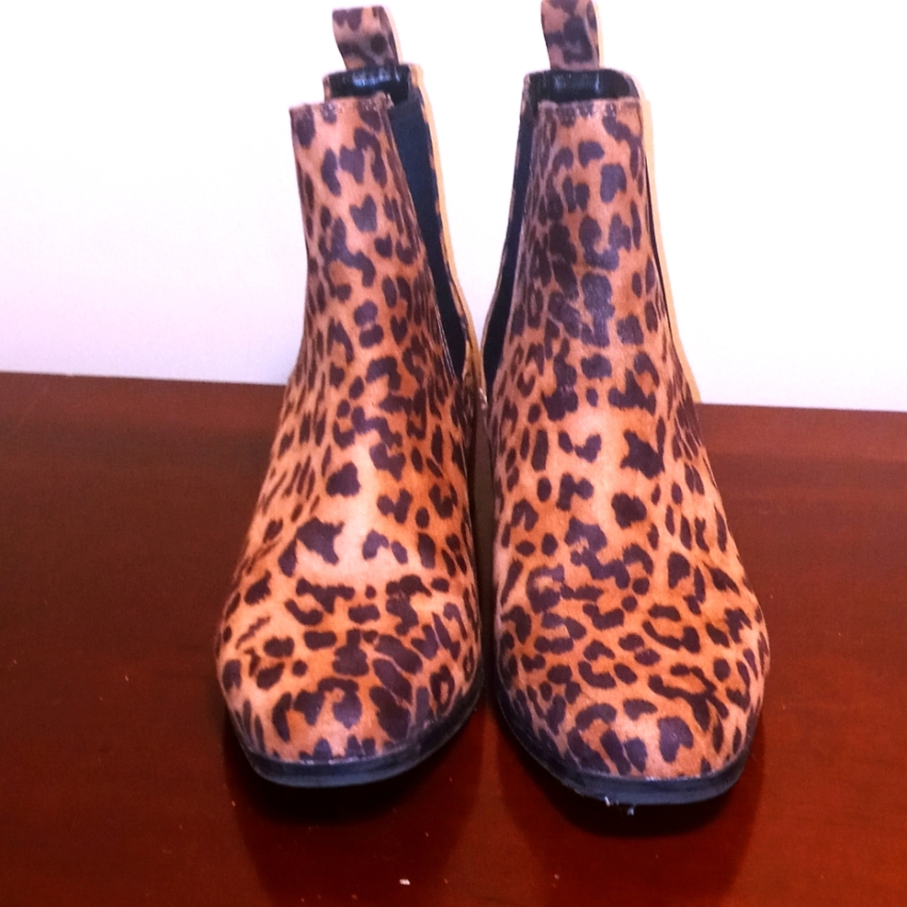 Cheetah  boots